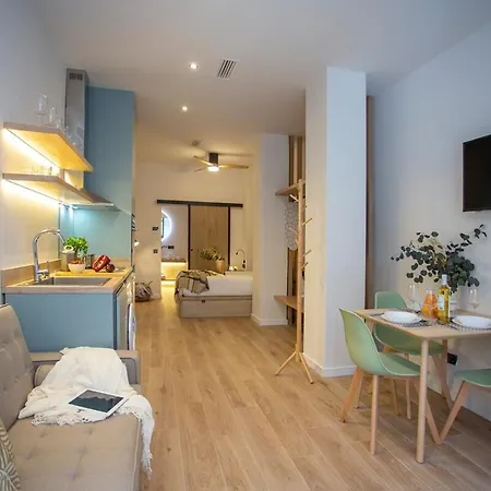 Apartment Nomad Haux Mestalla Estudio 109 Valencia