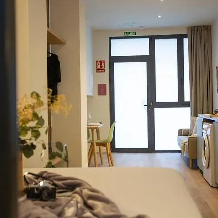 Apartment Nomad Haux Mestalla Estudio 109 *